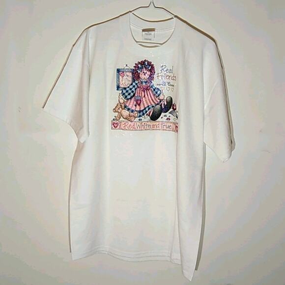 Red White and true Raggedy Ann t-shirt. Size L - Picture 1 of 8